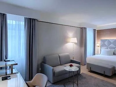Готель Nh Collection Palazzo 5*