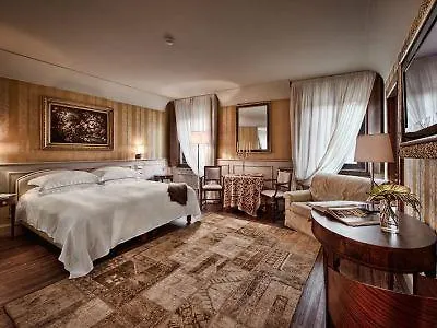 Готель Nh Collection Palazzo 5*